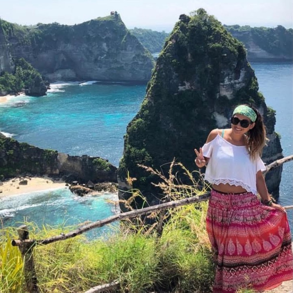 Meet your Posher, Xtina